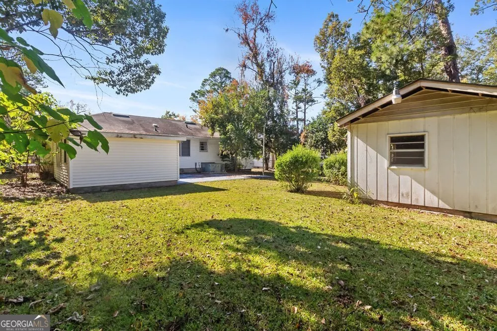 704 Lausanne DR Valdosta, GA 31601