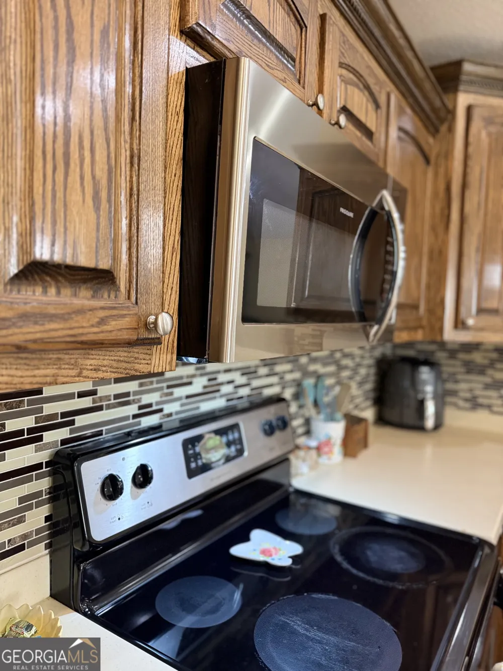 2402 Zoar RD Baxley, GA 31513