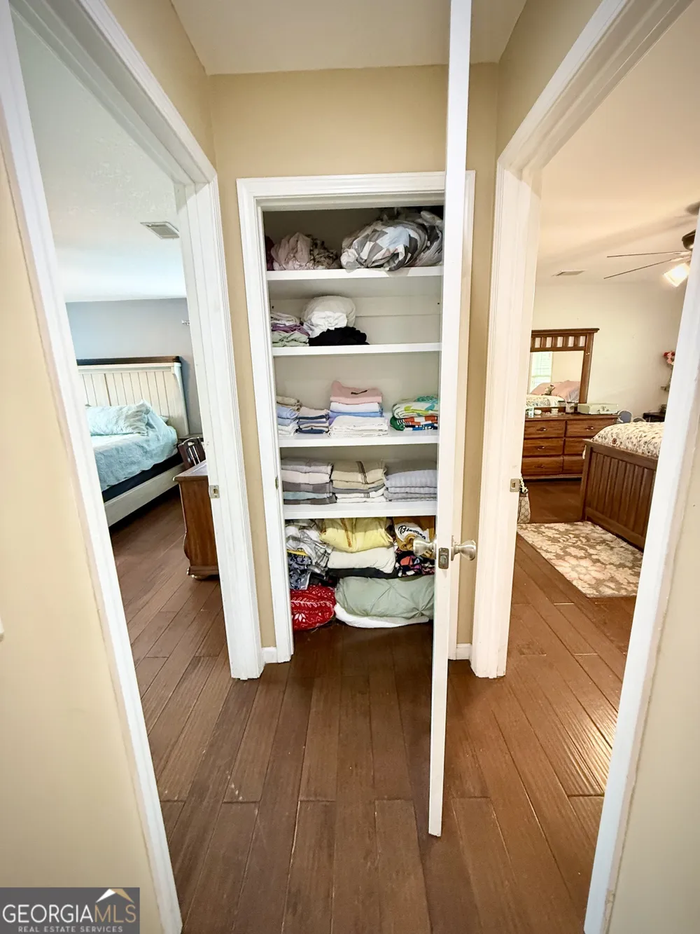 2402 Zoar RD Baxley, GA 31513