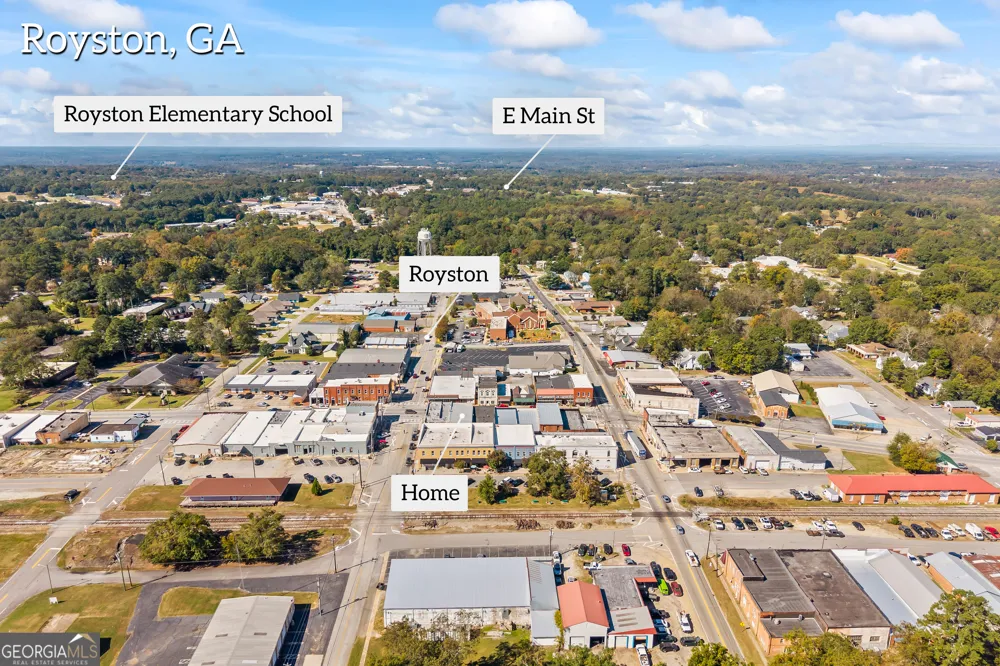 958A Church ST Royston, GA 30662