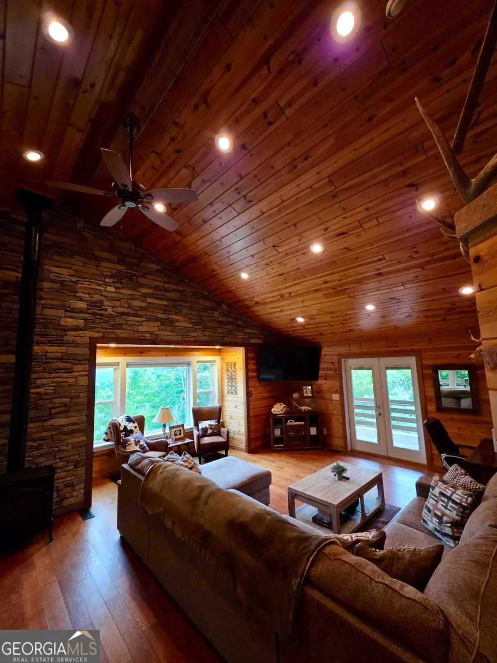 32 Ivey Ridge RD Suches, GA 30572