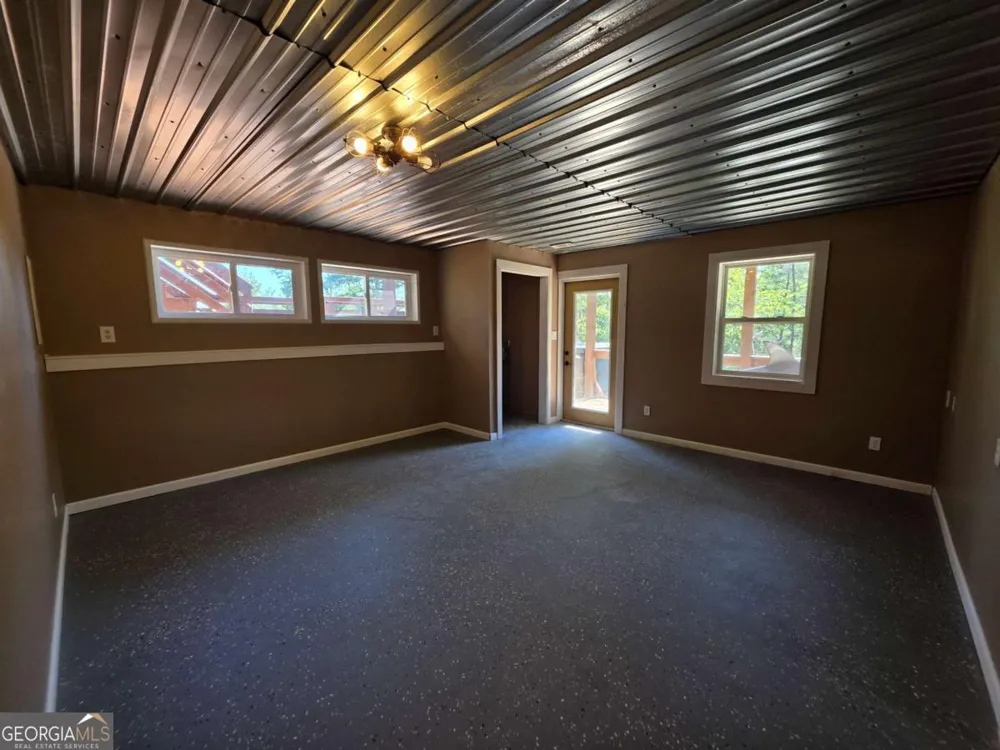 32 Ivey Ridge RD Suches, GA 30572
