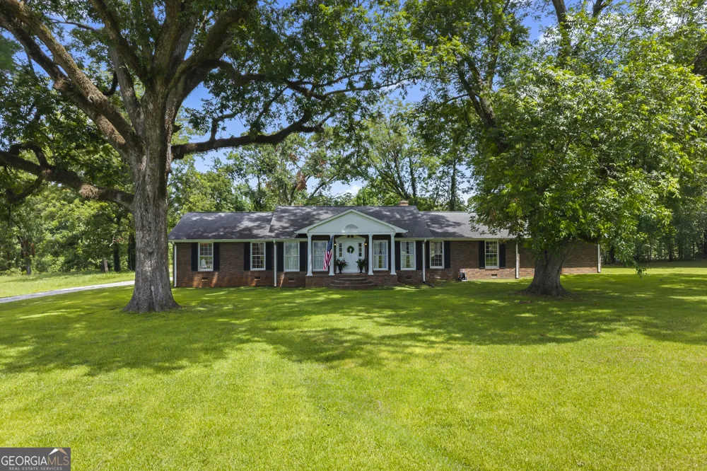 16530 Highway 59 Carnesville, GA 30521