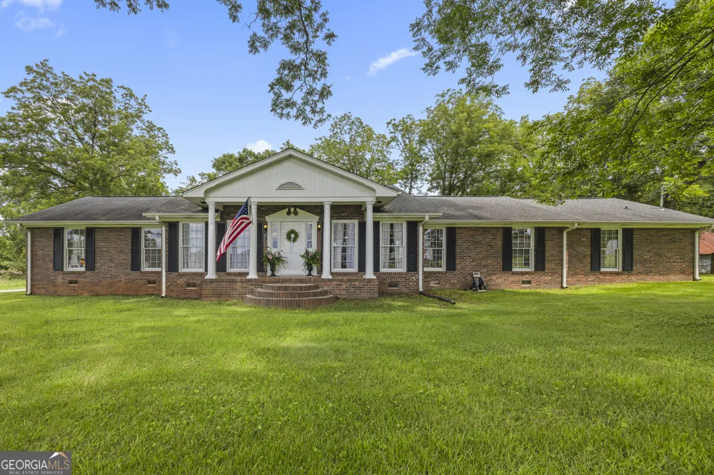 16530 Highway 59 Carnesville, GA 30521