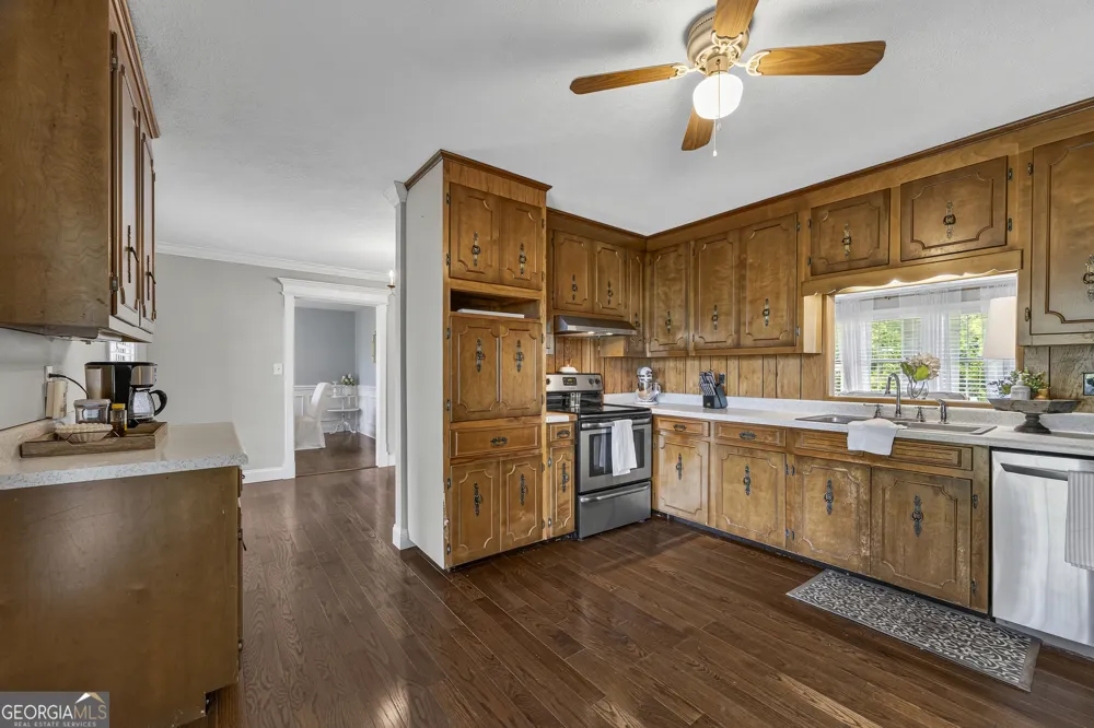 16530 Highway 59 Carnesville, GA 30521