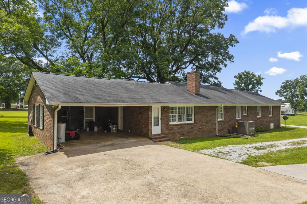 16530 Highway 59 Carnesville, GA 30521