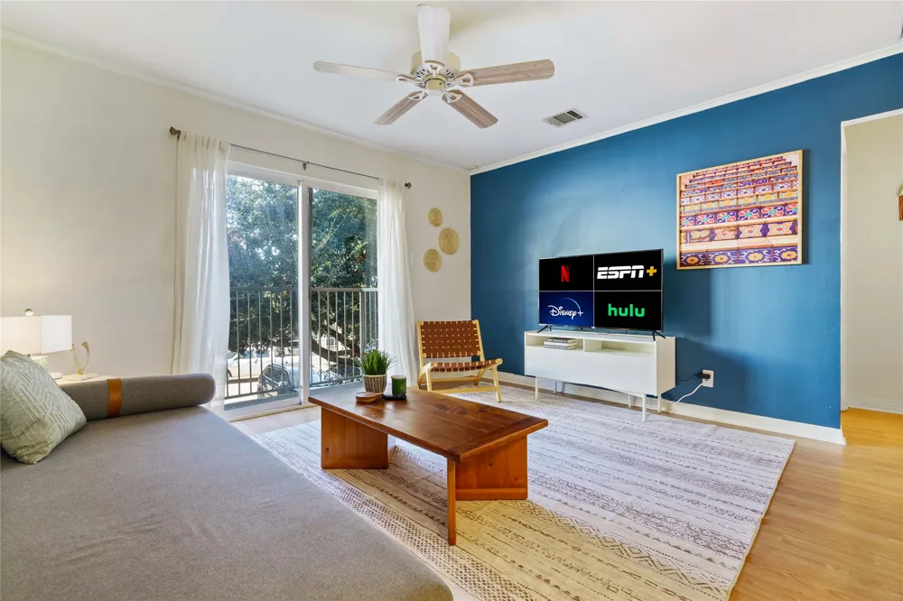 1422 Collier Street #214 Austin, TX 78704