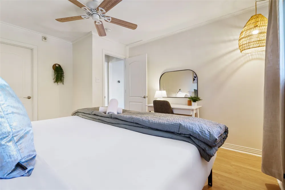 1422 Collier Street #214 Austin, TX 78704