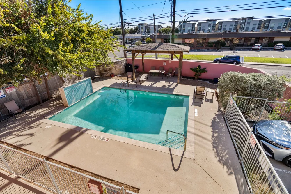 1422 Collier Street #214 Austin, TX 78704
