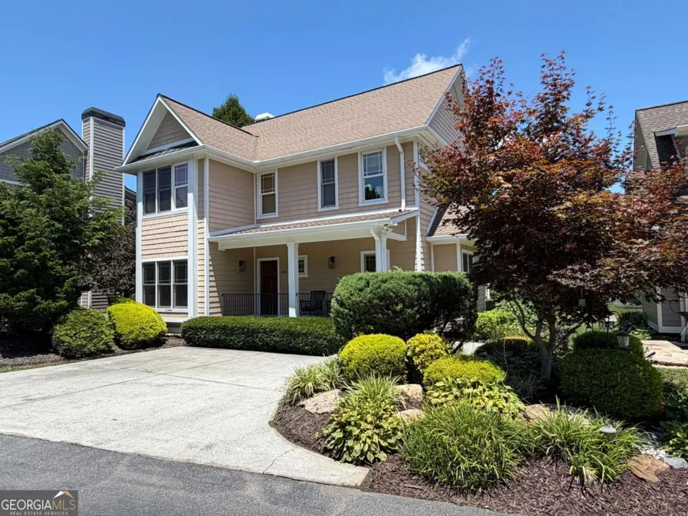 2261 Eastgate DR E Hiawassee, GA 30546