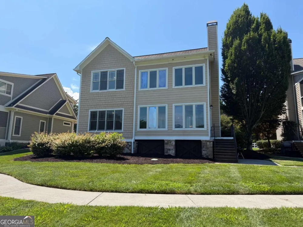 2261 Eastgate DR E Hiawassee, GA 30546
