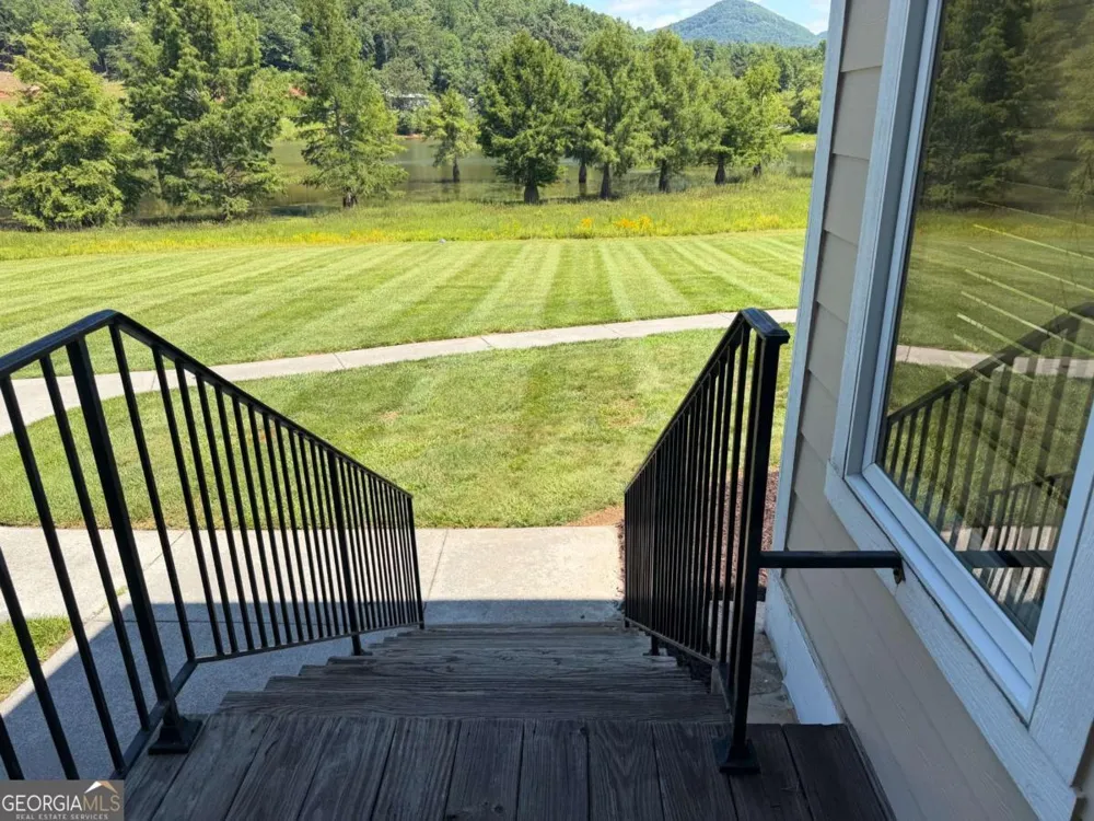 2261 Eastgate DR E Hiawassee, GA 30546