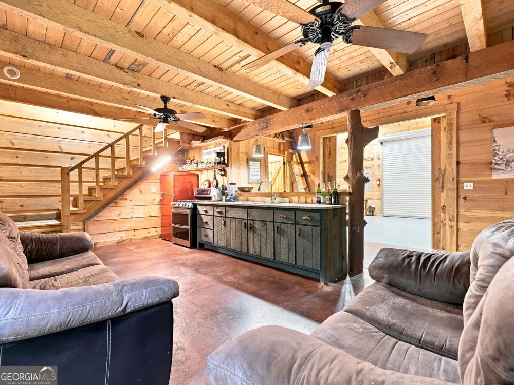 50 Pigeon Creek RD Blue Ridge, GA 30513