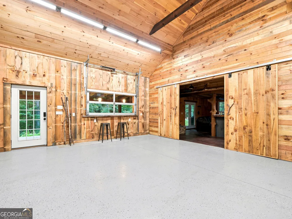 50 Pigeon Creek RD Blue Ridge, GA 30513