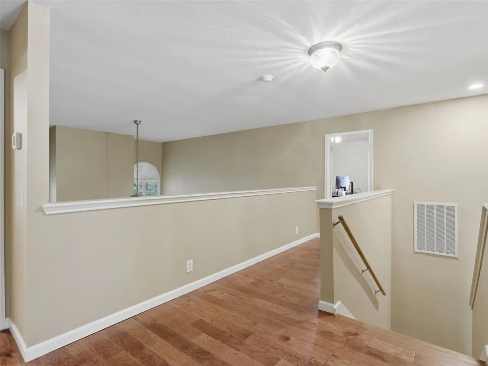 701 Moss Wood Schertz, TX 78154