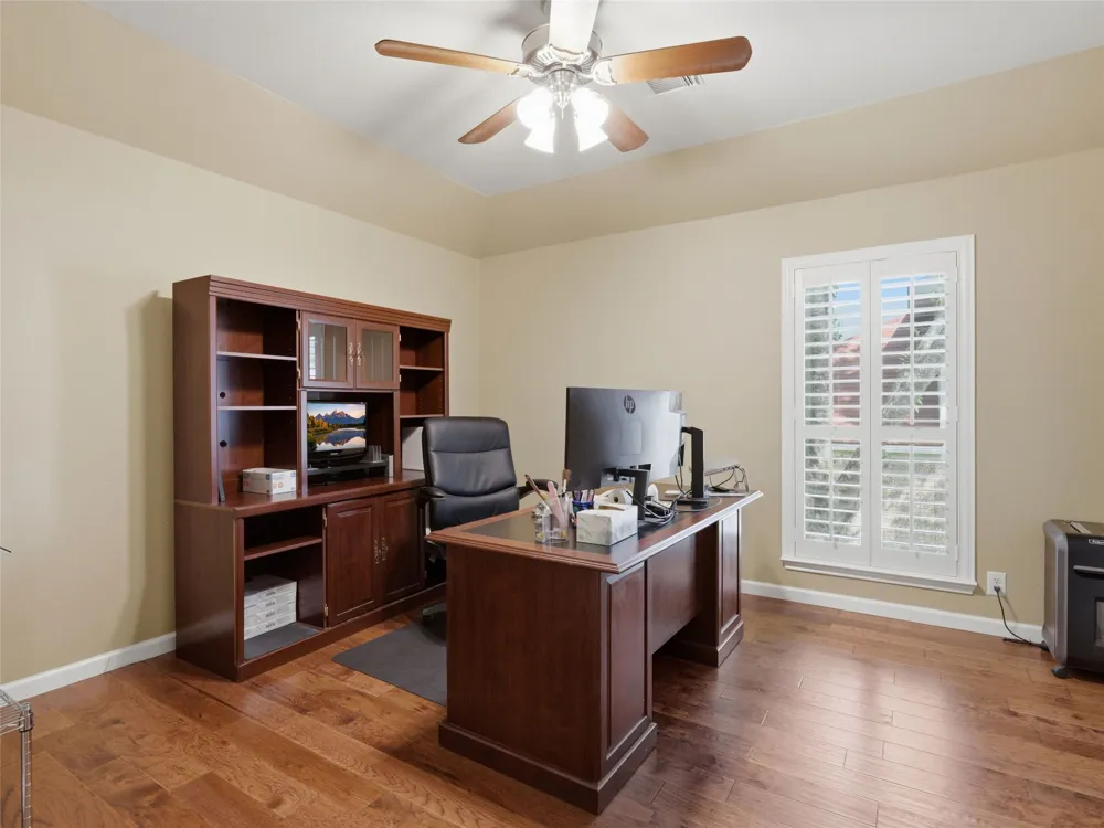 701 Moss Wood Schertz, TX 78154