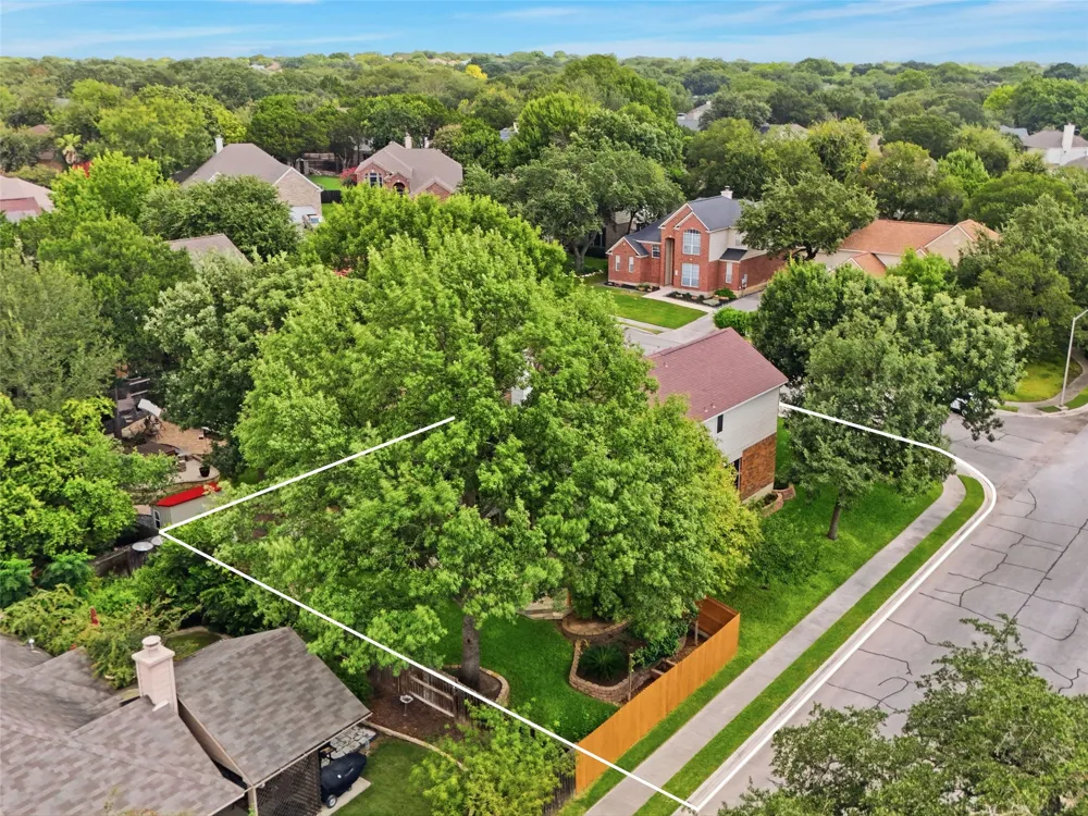 701 Moss Wood Schertz, TX 78154