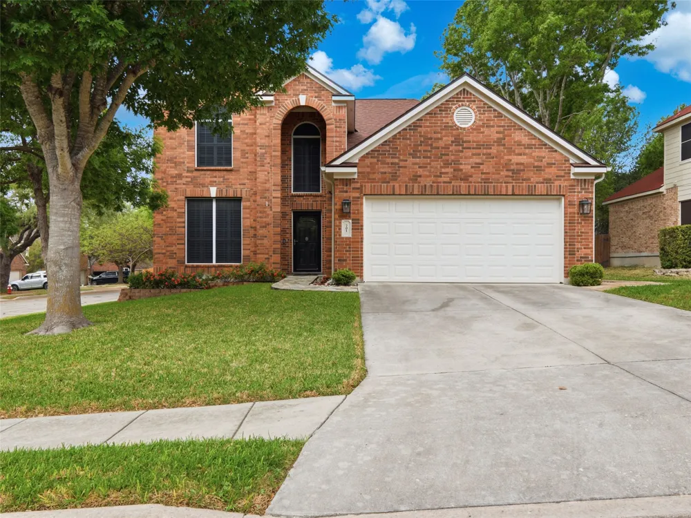 701 Moss Wood Schertz, TX 78154