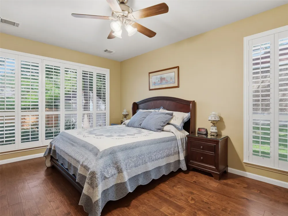 701 Moss Wood Schertz, TX 78154