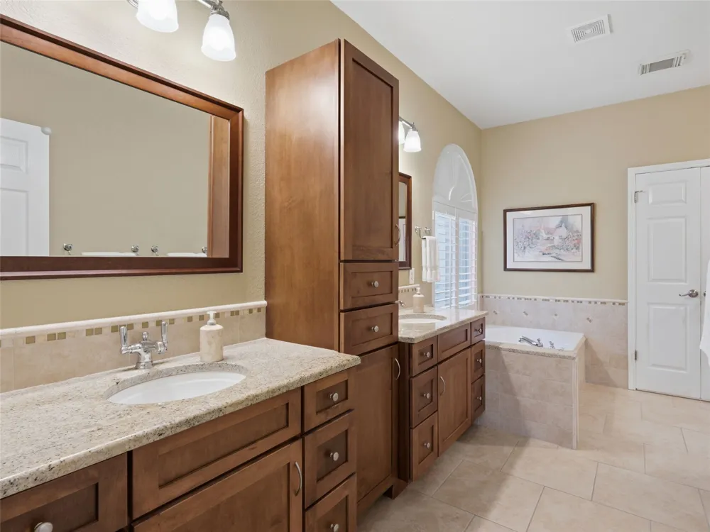 701 Moss Wood Schertz, TX 78154
