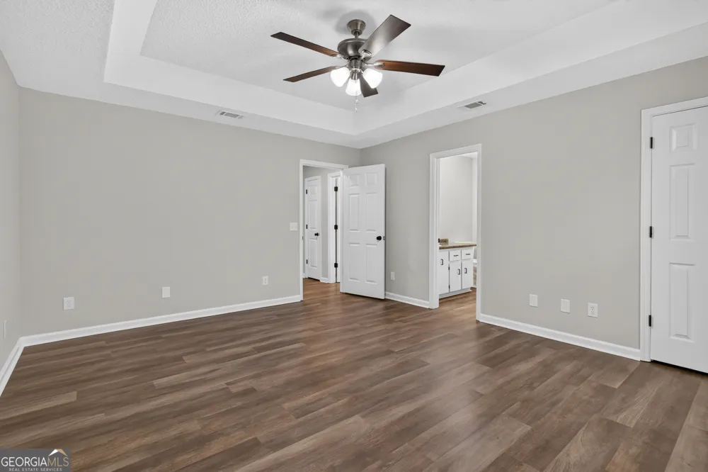 822 Lakeview CT Hinesville, GA 31313