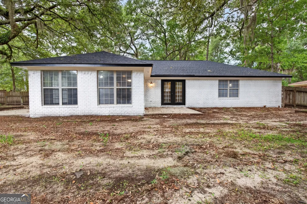822 Lakeview CT Hinesville, GA 31313