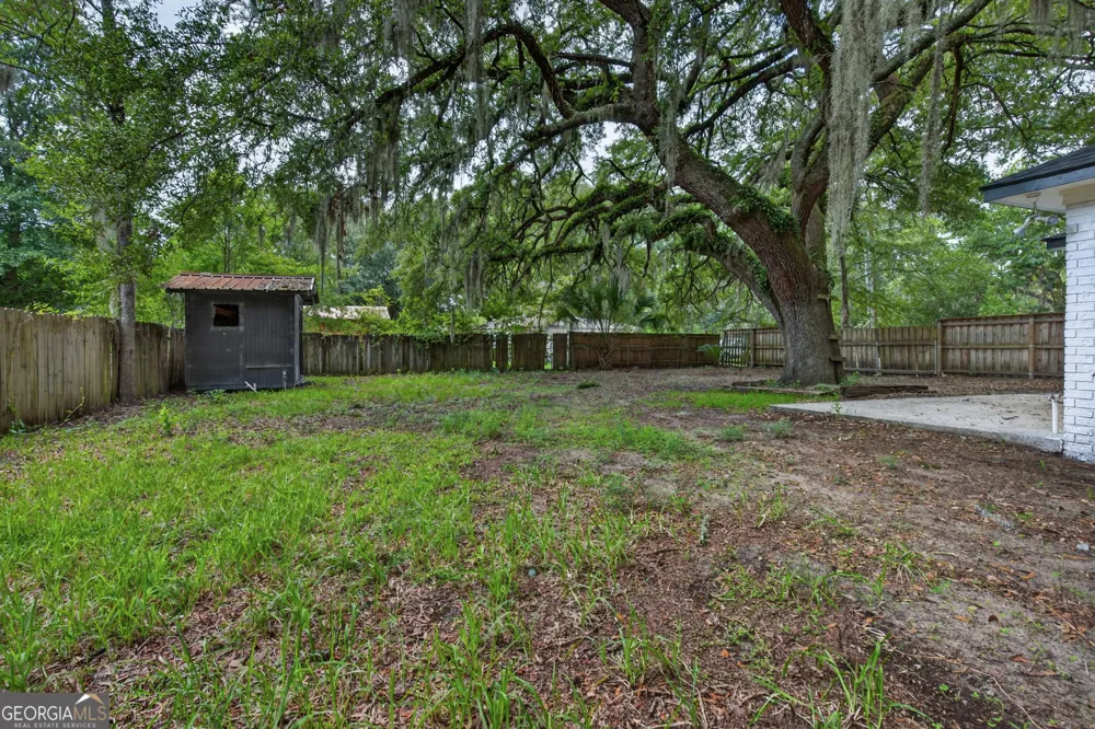 822 Lakeview CT Hinesville, GA 31313