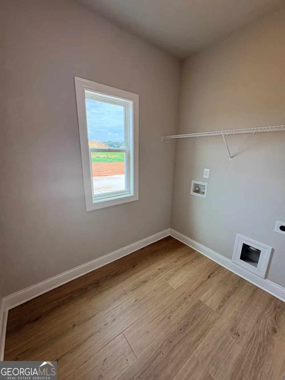 348 Grove PARK Senoia, GA 30276