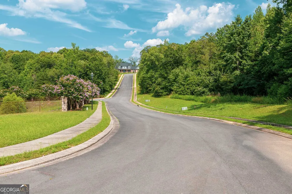 13 Shirley LN Rome, GA 30161