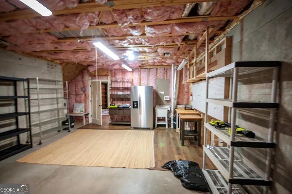 2068 Gallatin RD Young Harris, GA 30582