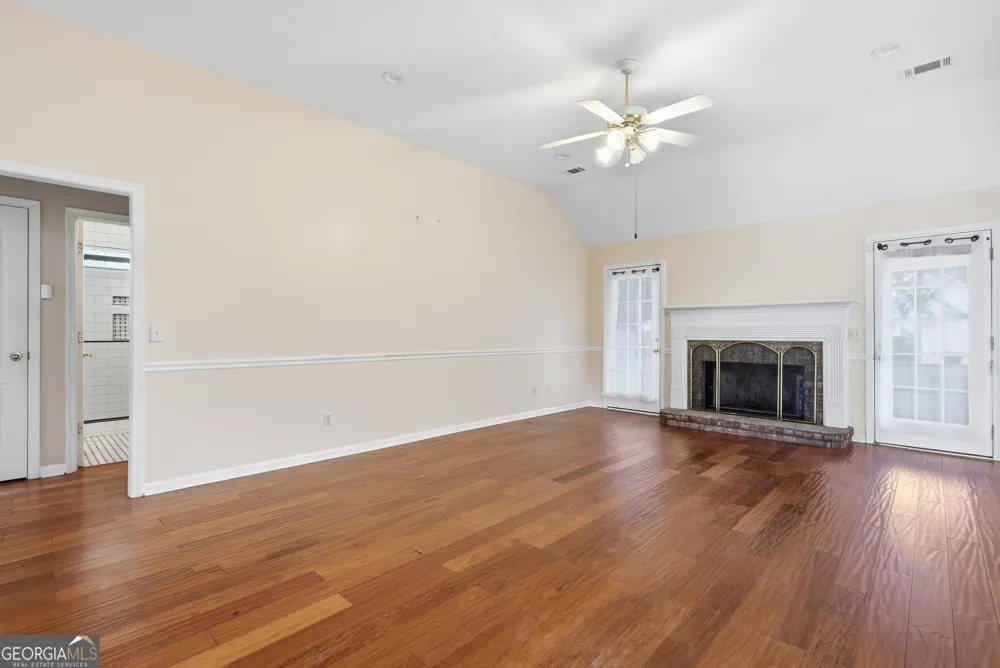 197 Young WAY Richmond Hill, GA 31324