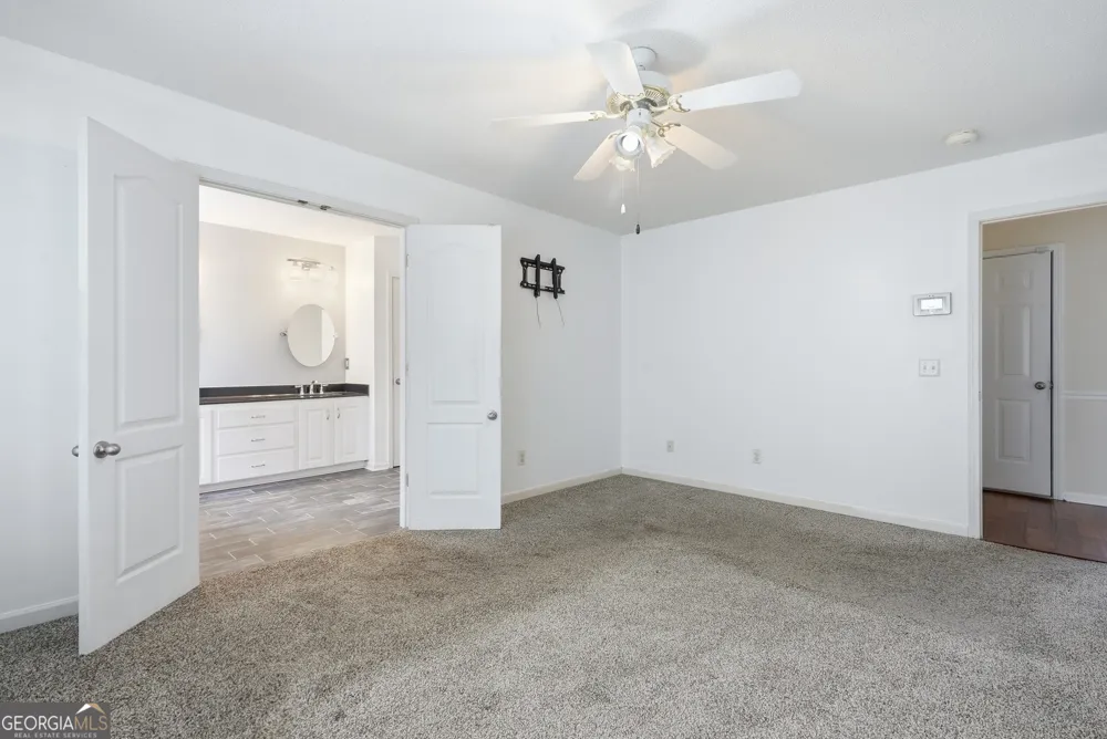 197 Young WAY Richmond Hill, GA 31324