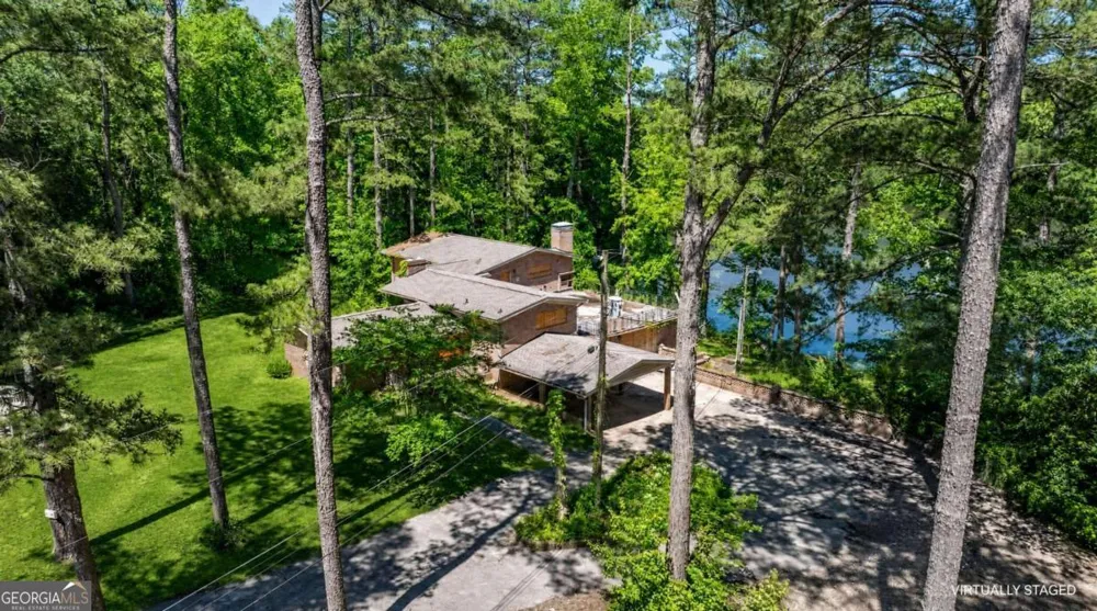 8 Canterbury DR Newnan, GA 30263