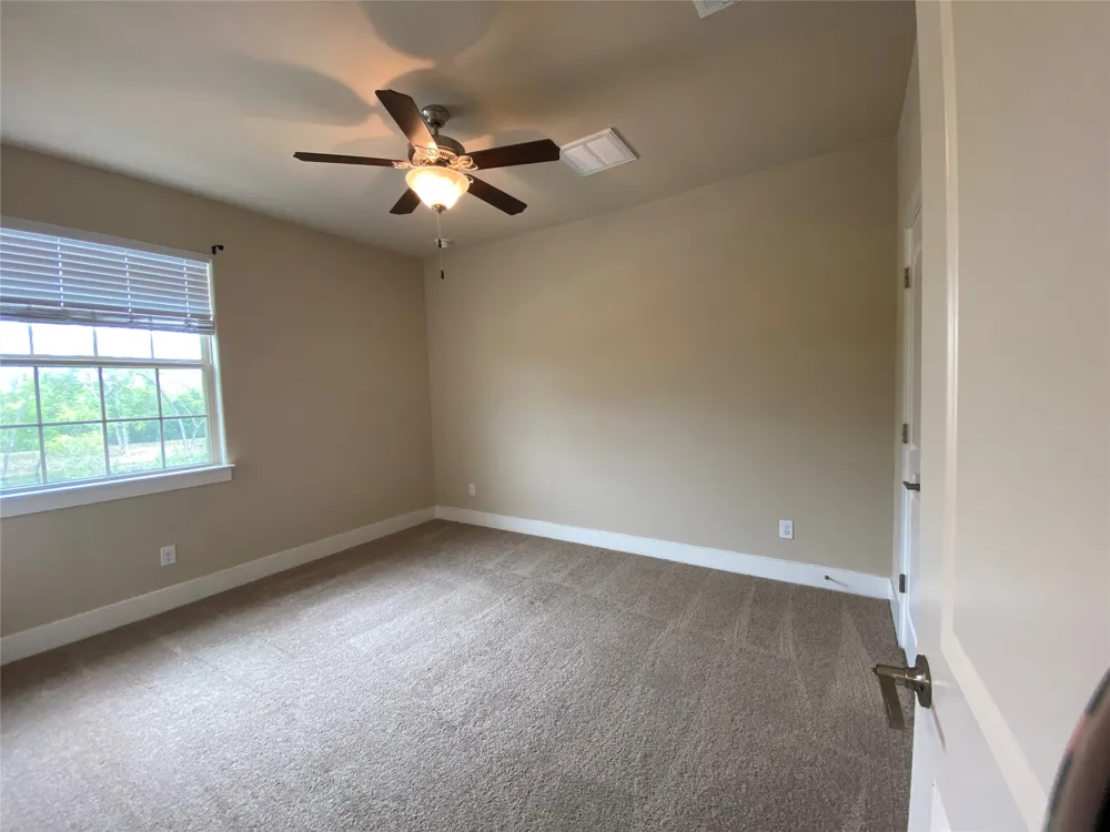 351 Madison Oaks Avenue #3B Georgetown, TX 78626