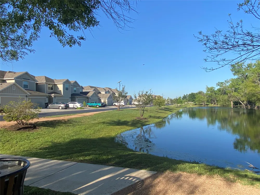 351 Madison Oaks Avenue #3B Georgetown, TX 78626