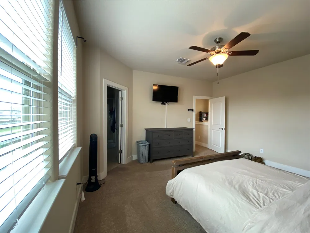 351 Madison Oaks Avenue #3B Georgetown, TX 78626