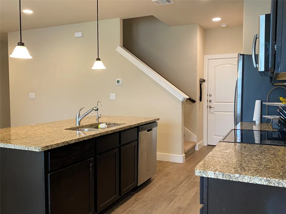 351 Madison Oaks Avenue #3B Georgetown, TX 78626