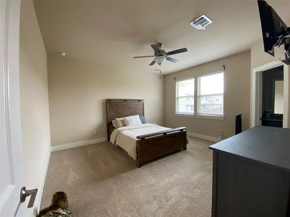 351 Madison Oaks Avenue #3B Georgetown, TX 78626