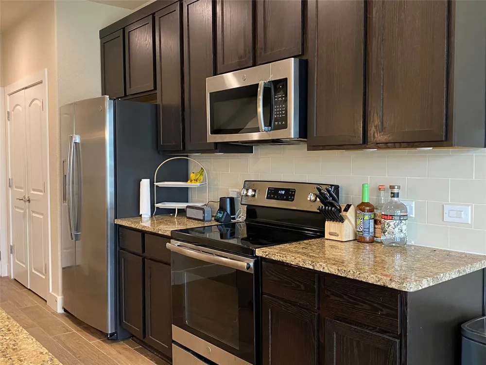 351 Madison Oaks Avenue #3B Georgetown, TX 78626