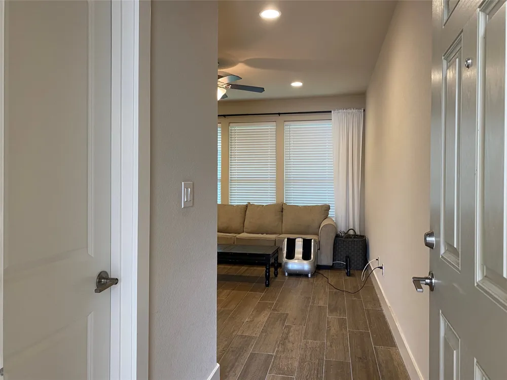351 Madison Oaks Avenue #3B Georgetown, TX 78626