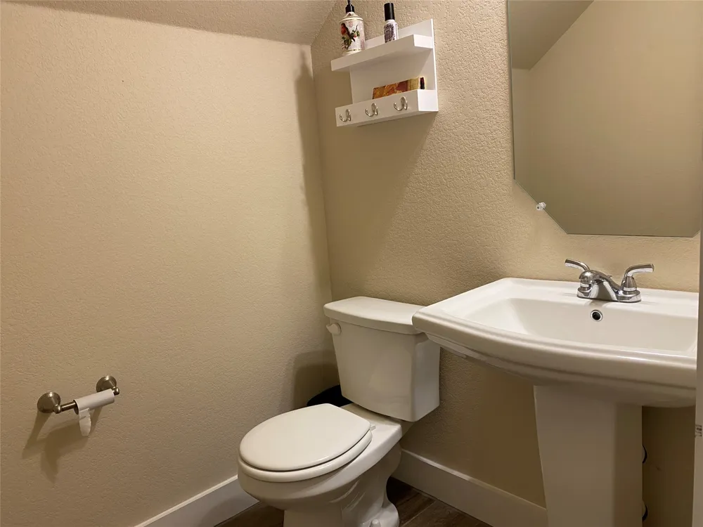 351 Madison Oaks Avenue #3B Georgetown, TX 78626