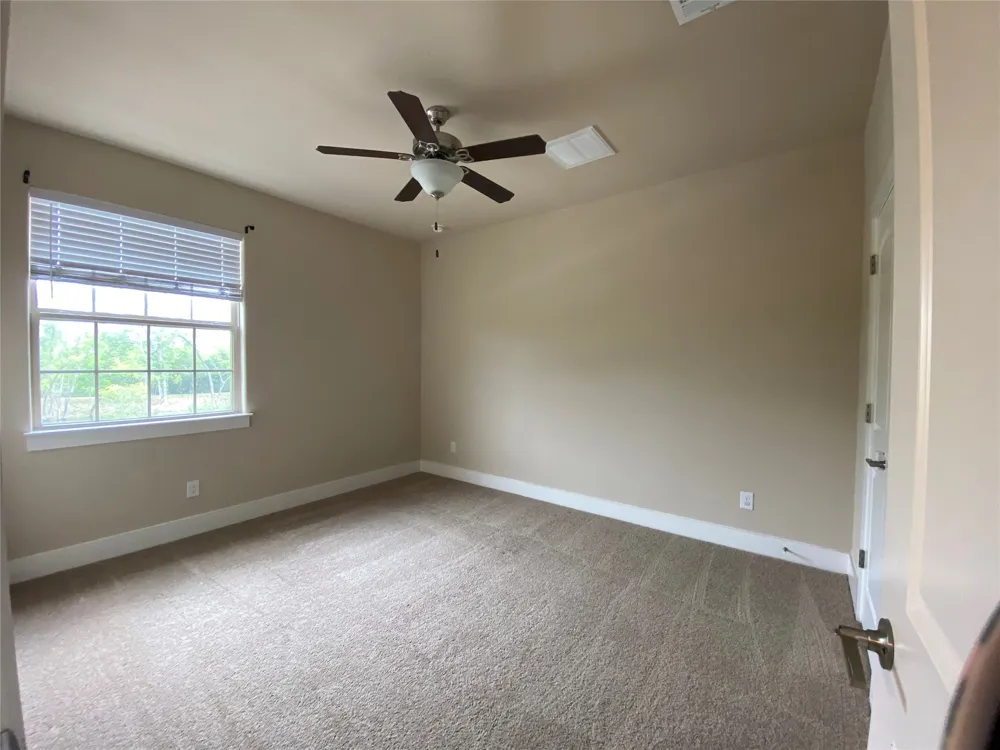 351 Madison Oaks Avenue #3B Georgetown, TX 78626