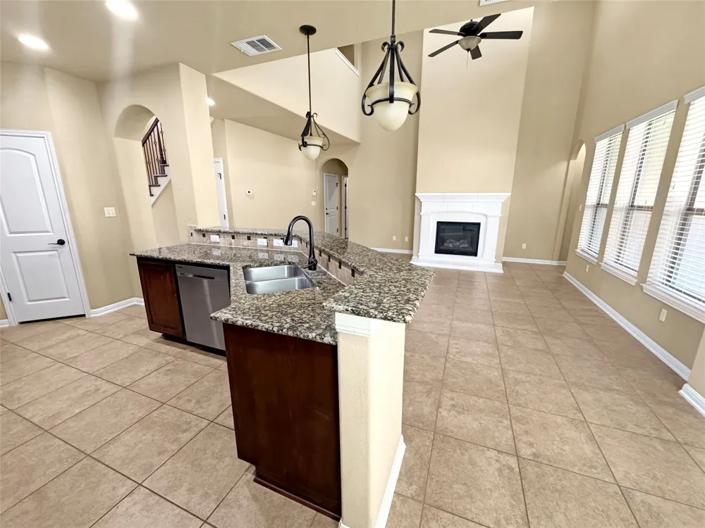 14312 SENIA Bend Austin, TX 78738