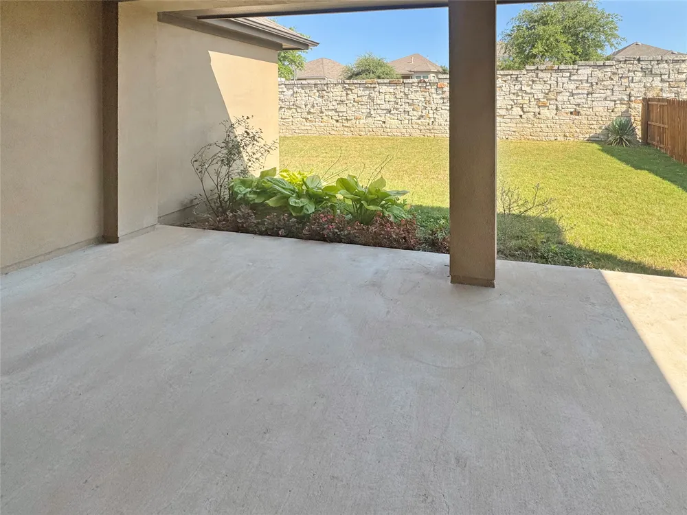 14312 SENIA Bend Austin, TX 78738