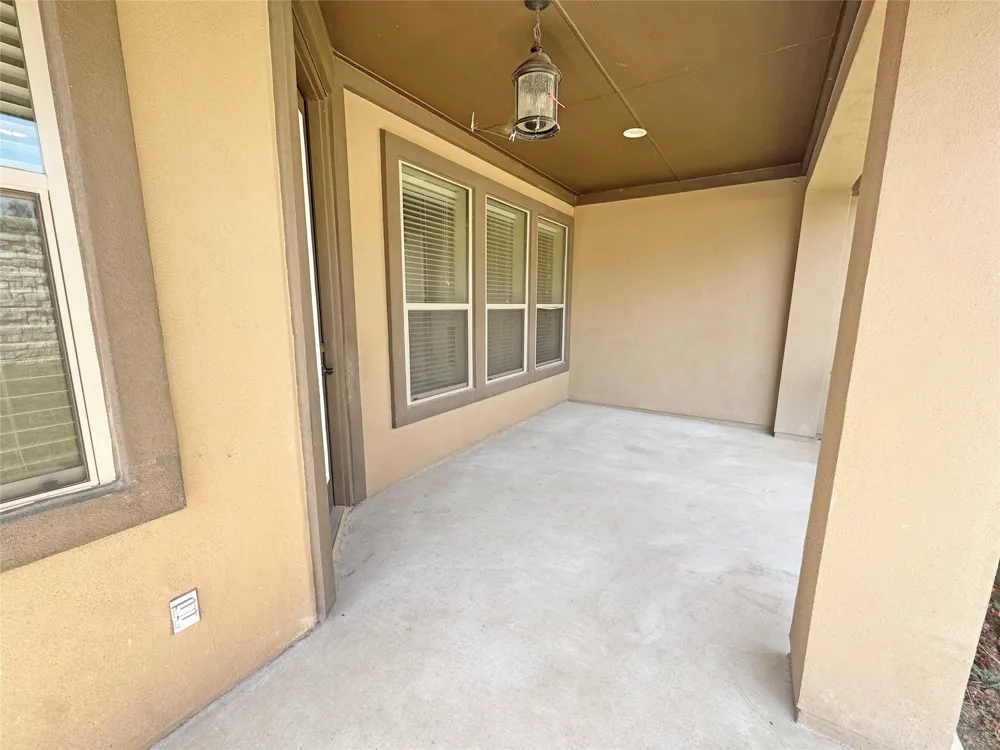 14312 SENIA Bend Austin, TX 78738