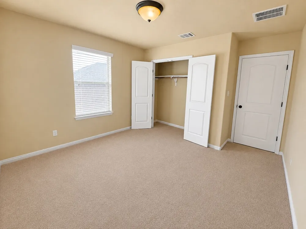 14312 SENIA Bend Austin, TX 78738