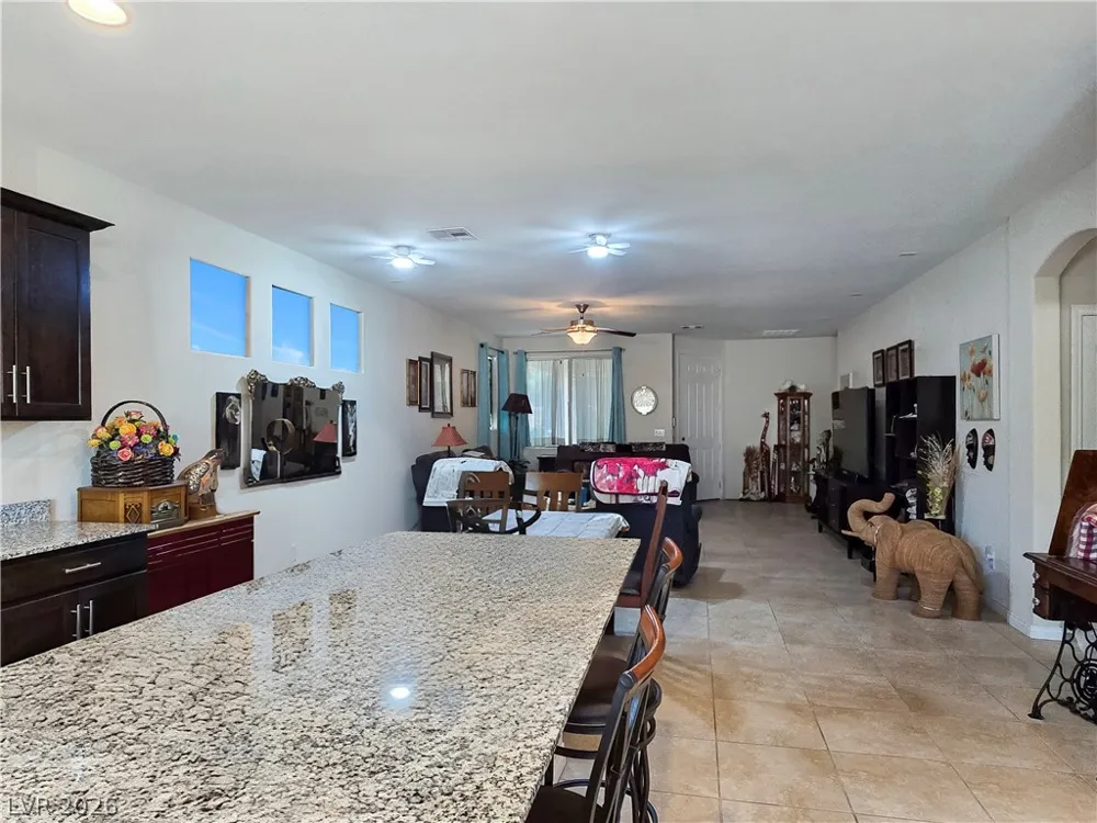 2736 Brinkley Manor Street Laughlin, NV 89029