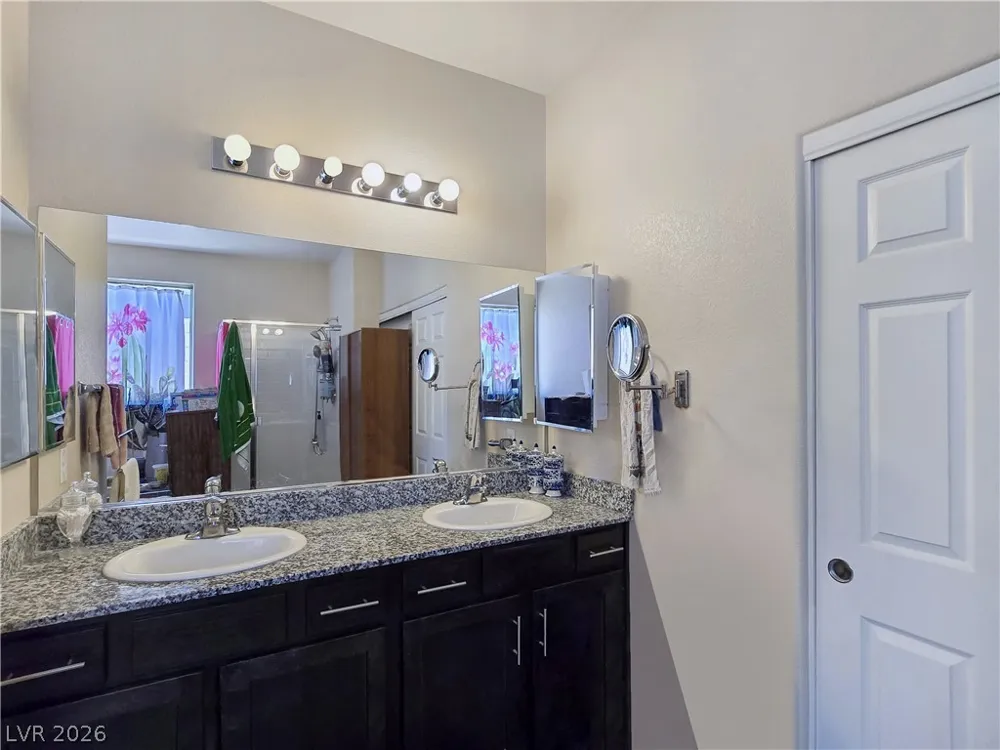 2736 Brinkley Manor Street Laughlin, NV 89029