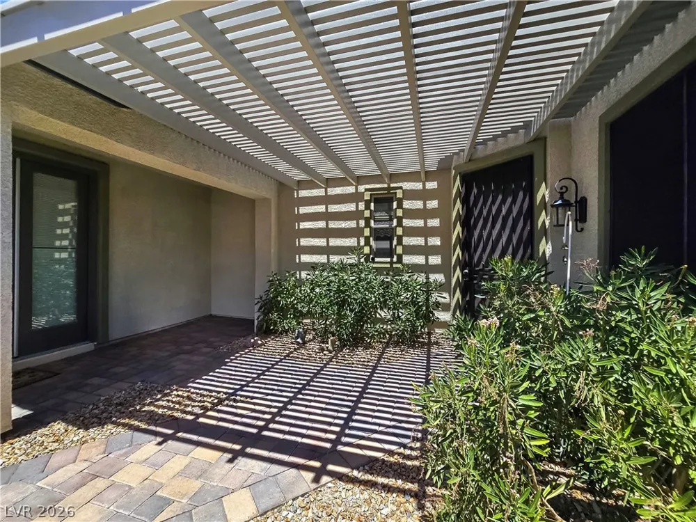 2736 Brinkley Manor Street Laughlin, NV 89029