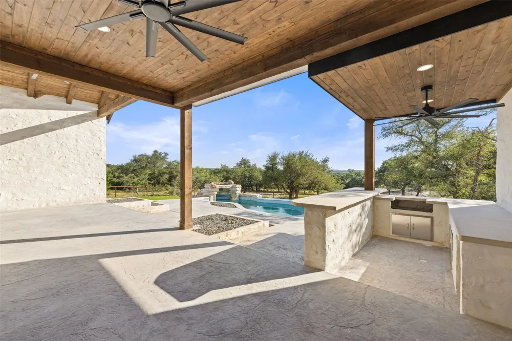 765 Legacy Hills Drive Johnson City, TX 78636